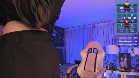 L A N A  online show from 12/25/24, 02:46