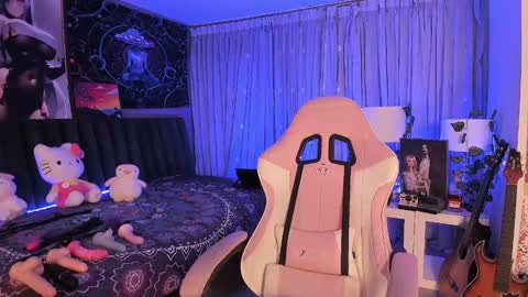 L A N A  online show from 12/31/24, 05:22