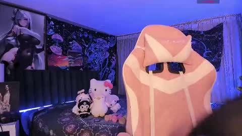 L A N A  online show from 02/15/25, 02:58