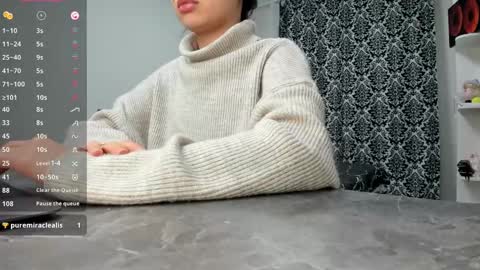 Snapshot of lanalandd chatting on 12/25/24, 10:16 Lana online show from 12/25/24, 10:16