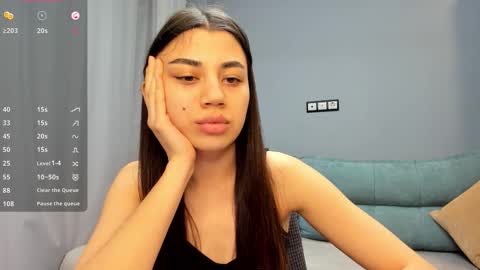 Snapshot of lanalandd chatting on 11/05/25, 02:06 Lana online show from 11/05/25, 02:06