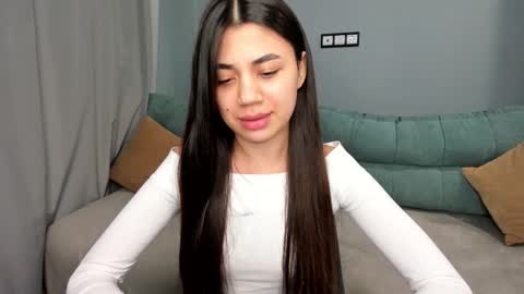 Snapshot of lanalandd chatting on 11/06/25, 03:02 Lana online show from 11/06/25, 03:02