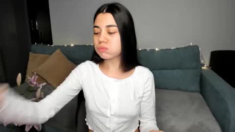 Snapshot of lanalandd chatting on 01/16/26, 10:47 Lana online show from 01/16/26, 10:47
