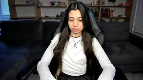 Snapshot of lanalandd chatting on 06/26/26, 03:49 Lana online show from 06/26/26, 03:49
