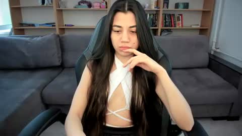 Snapshot of lanalandd chatting on 07/16/26, 02:34 Lana online show from 07/16/26, 02:34