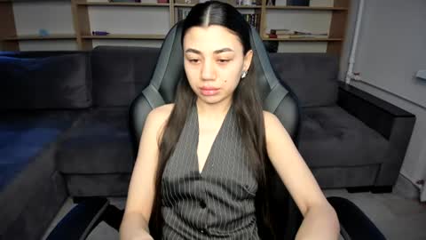 Snapshot of lanalandd chatting on 07/19/26, 05:38 Lana online show from 07/19/26, 05:38