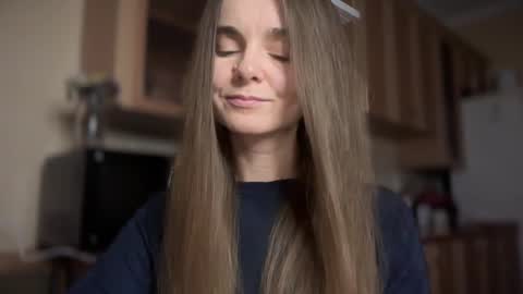 Lana online show from 12/02/24, 12:41