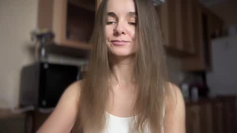 Lana online show from 12/02/24, 10:12