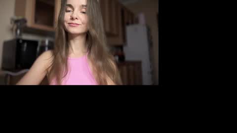 Lana online show from 12/04/24, 10:30