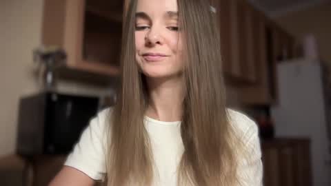 Lana online show from 12/06/24, 10:08