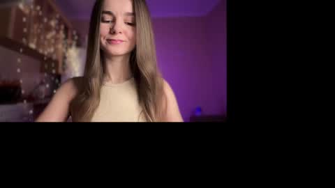 Lana online show from 12/20/24, 07:17