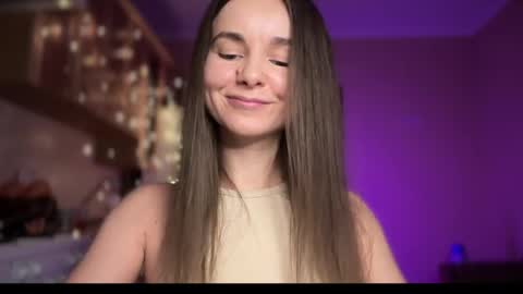 Lana online show from 12/25/24, 12:59