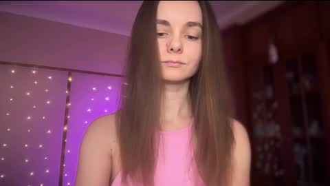 Lana online show from 02/20/25, 12:36