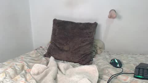 lanarave online show from 01/15/25, 03:00