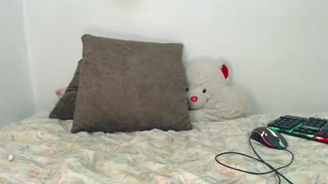 lanarave online show from 02/14/25, 06:02