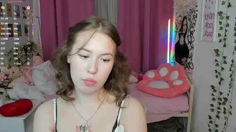 Snapshot of lanaroselle chatting on 03/05/26, 09:44 Lana online show from 03/05/26, 09:44