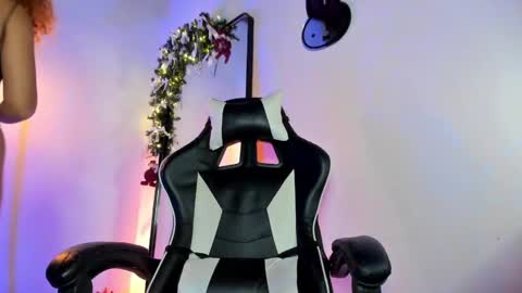 Snapshot of lanarouse1 chatting on 12/16/24, 02:16 Lana online show from 12/16/24, 02:16