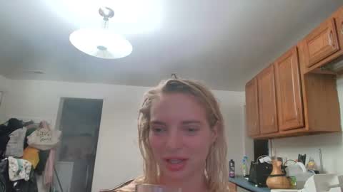 Snapshot of lanasharapovaxxx chatting on 04/28/26, 01:26 lanasharapovaxxx online show from 04/28/26, 01:26