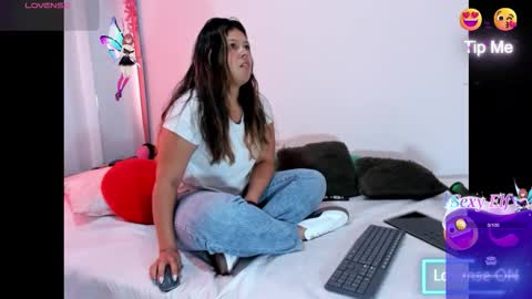 lanastone86 online show from 12/15/25, 12:20