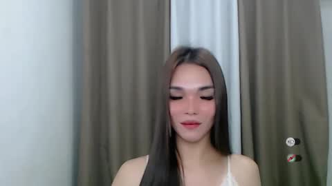 lanawyatt_ online show from 03/02/25, 08:18