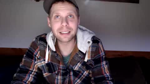 Snapshot of lancehardin chatting on 04/01/26, 11:24 Lance online show from 04/01/26, 11:24
