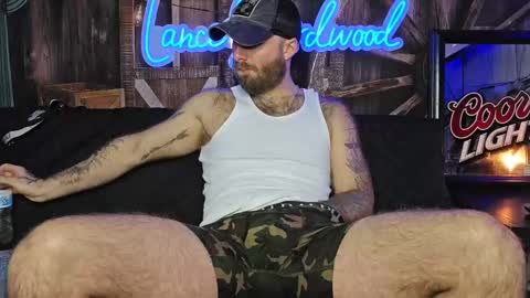 Snapshot of lancehardwood222 chatting on 02/25/25, 01:30 LANCE online show from 02/25/25, 01:30