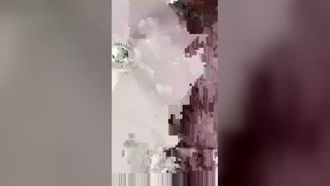 lancerlot20 online show from 05/17/26, 07:10
