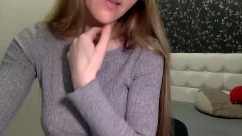 Snapshot of langoria chatting on 02/21/25, 04:16 langoria online show from 02/21/25, 04:16