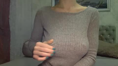 Snapshot of langoria chatting on 11/03/25, 02:40 langoria online show from 11/03/25, 02:40