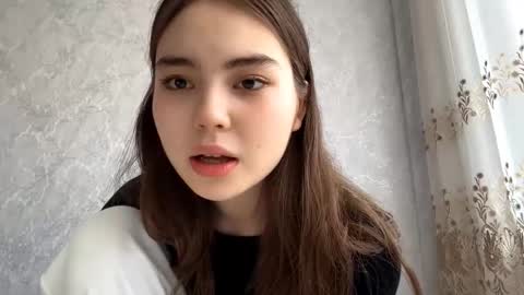 Snapshot of lanihadland chatting on 03/18/26, 03:31 Alice online show from 03/18/26, 03:31