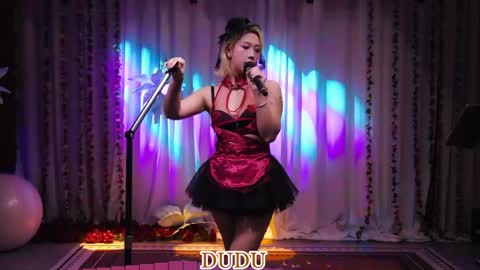 Snapshot of lankwaifong_cindy chatting on 05/17/26, 10:00 lankwaifong_cindy online show from 05/17/26, 10:00