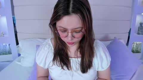 Lanna online show from 01/28/25, 11:28