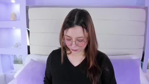 Lanna online show from 02/17/25, 11:55