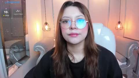 Lanna online show from 02/21/25, 11:55