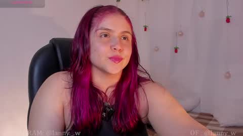 Snapshot of lanna__wilson chatting on 05/10/26, 11:10 Lanna online show from 05/10/26, 11:10