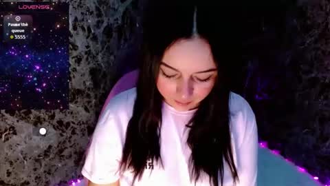 Snapshot of lanna_belle28 chatting on 03/18/26, 01:58 Lanna online show from 03/18/26, 01:58