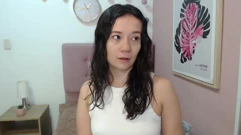 Lanna online show from 10/07/25, 01:19