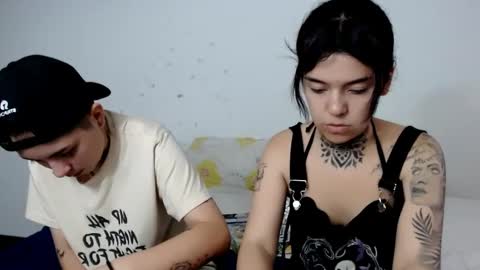 LANNIE   online show from 02/09/25, 03:01