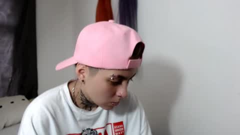 LANNIE   online show from 02/11/25, 04:56