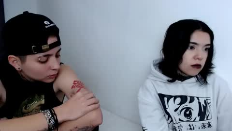 LANNIE   online show from 02/16/25, 05:15