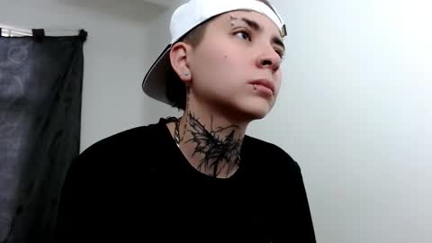 LANNIE   online show from 03/05/25, 12:33