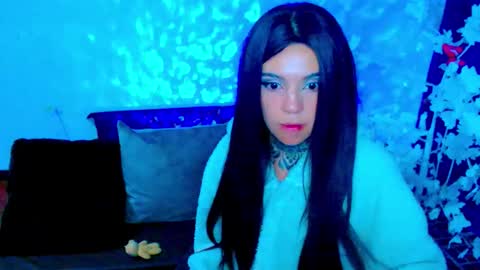 LANNIE   online show from 09/26/25, 02:04