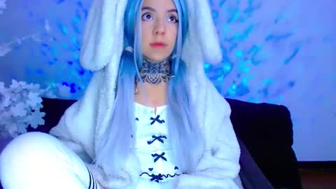 LANNIE   online show from 10/05/25, 02:10