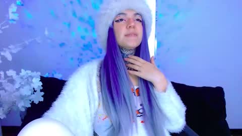 LANNIE   online show from 10/05/25, 07:56