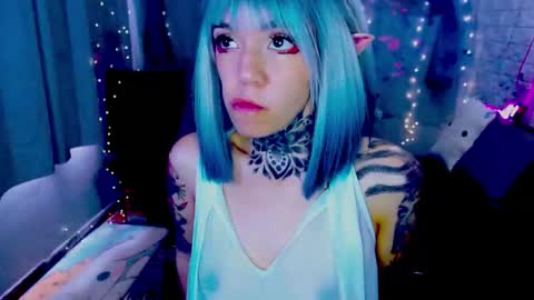 Snapshot of lannie_gonzales chatting on 03/16/26, 01:48 LANNIE online show from 03/16/26, 01:48