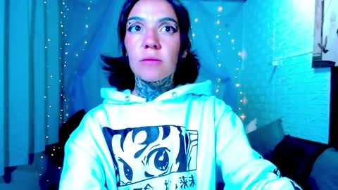 Snapshot of lannie_gonzales chatting on 03/31/26, 10:54 LANNIE online show from 03/31/26, 10:54