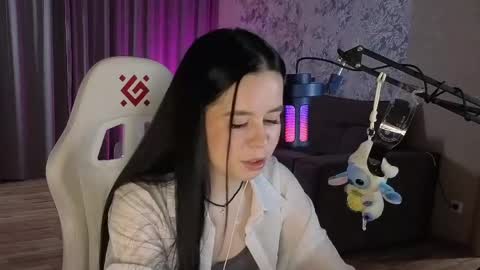 Snapshot of lanniecutchin chatting on 05/06/26, 07:24 Monica online show from 05/06/26, 07:24