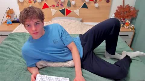 Fandi online show from 12/16/25, 08:30