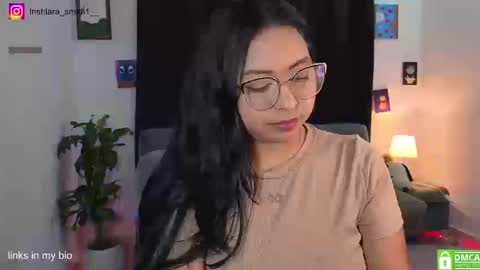 Snapshot of lara1__ chatting on 03/24/26, 11:32 Lara online show from 03/24/26, 11:32