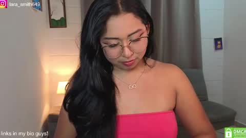 Snapshot of lara1__ chatting on 05/17/26, 01:03 Lara online show from 05/17/26, 01:03